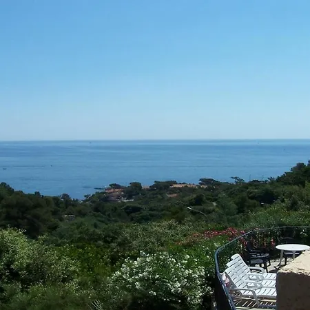 Villa Les Tamaris 0233 *